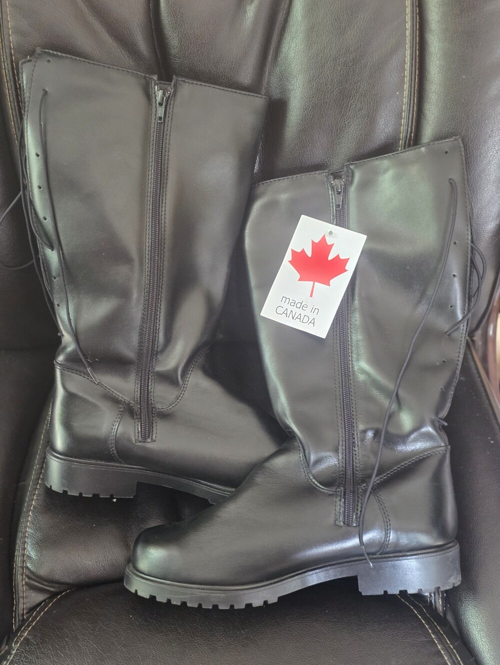 Logistiks Canadian Made NEW Women's Black Knee High Riding Boots Size 10